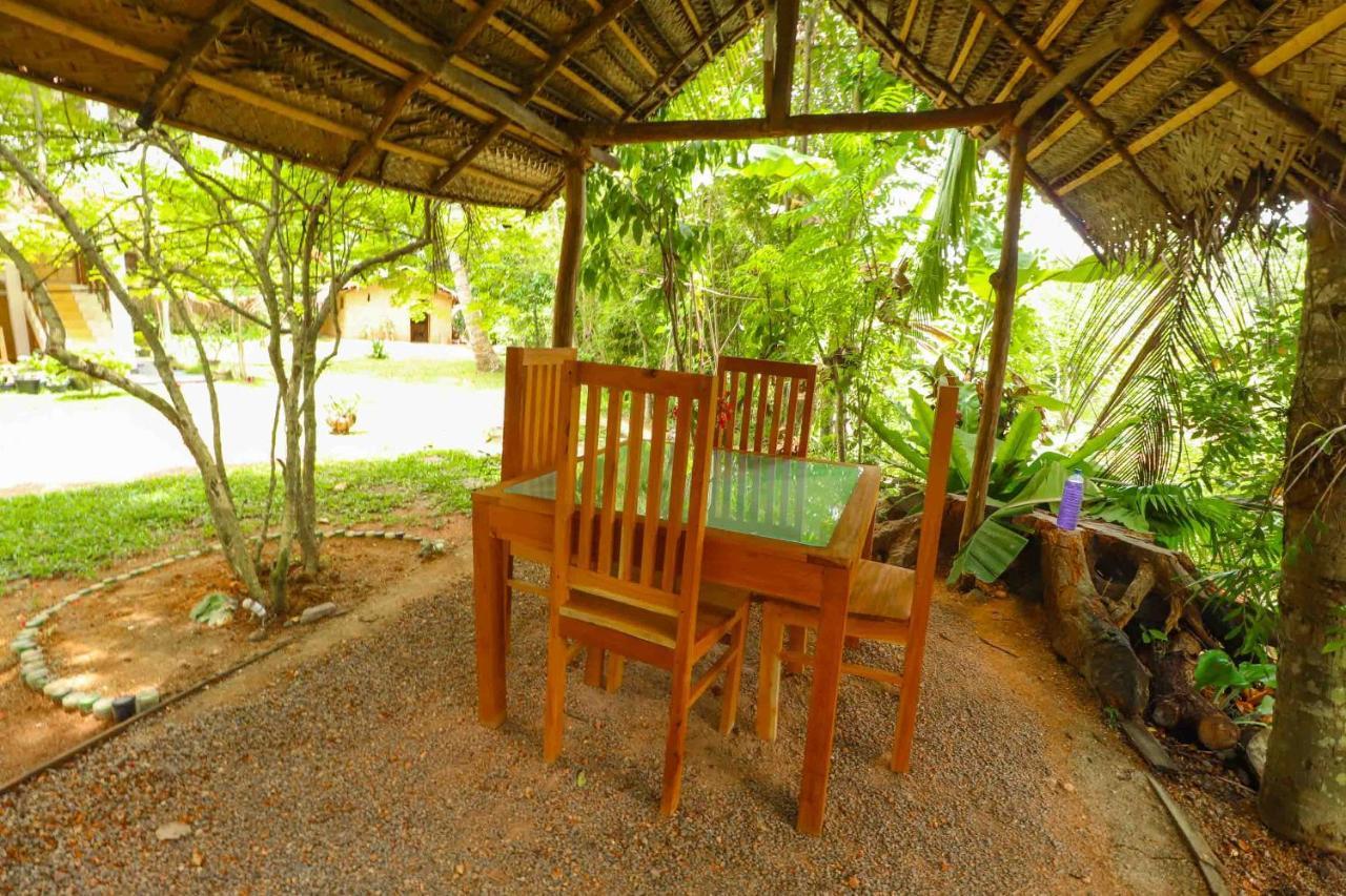 Pahalagawattha Homestay Habaraduwa Central Exteriör bild