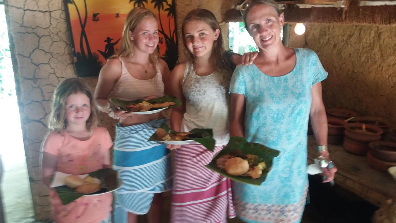 Pahalagawattha Homestay Habaraduwa Central Exteriör bild